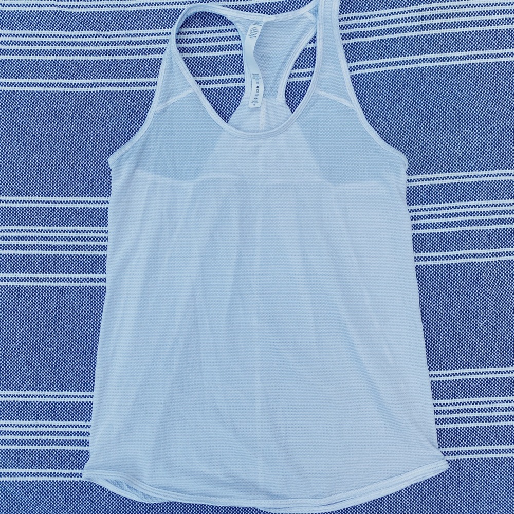 Cream colored Lululemon tank